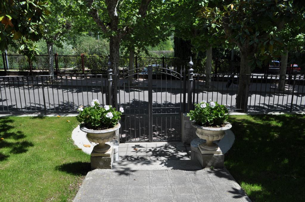 Villa Le Magnolie มอนเตกาตินี แตร์เม ภายนอก รูปภาพ