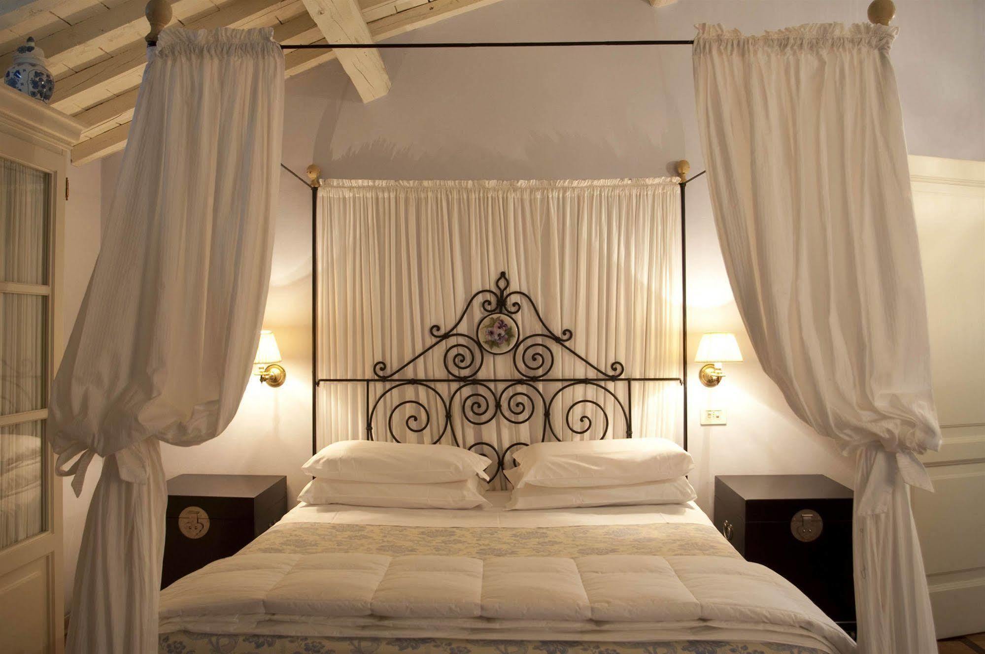 Villa Le Magnolie มอนเตกาตินี แตร์เม ภายนอก รูปภาพ
